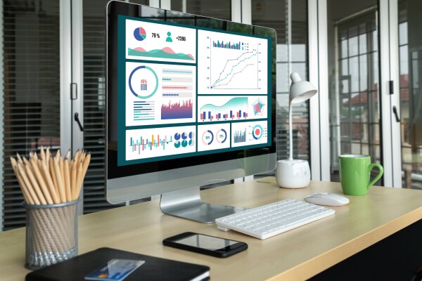 business data dashboard analysis by ingenious computer software